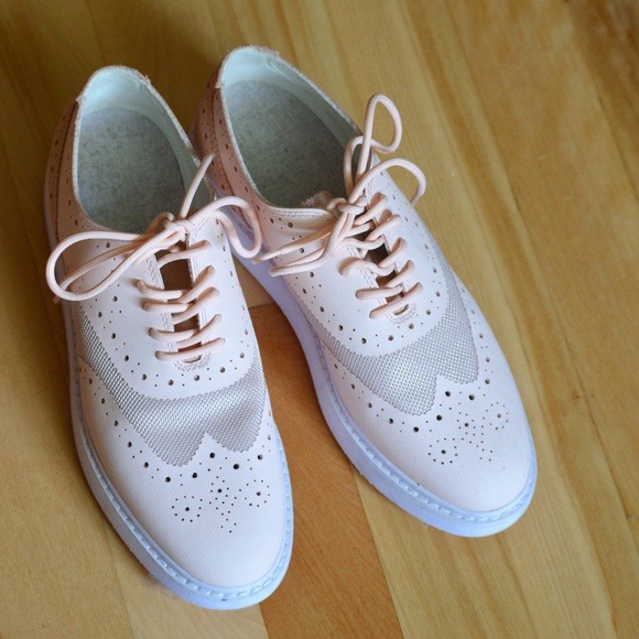 Geox Shoes - New Geox Thymar Oxford shoes light peach/pink size 9